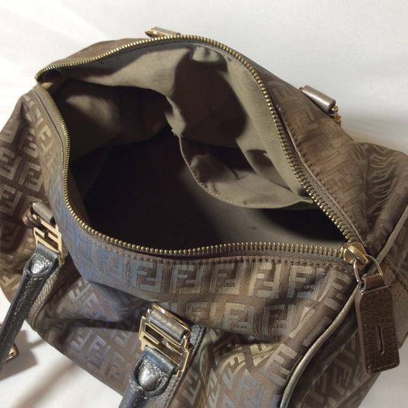 Fendi duffel bag - Picture 4 of 6